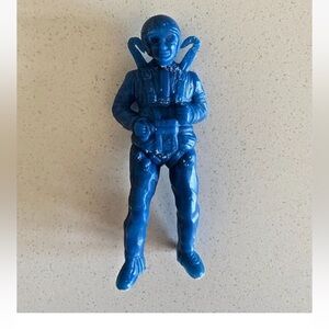 Vintage 4" Paratrooper Toy Parachute Man 1963 Ray Plastics Blue No Parachute